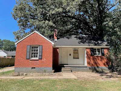 1099 S Highland St Memphis, TN 38111