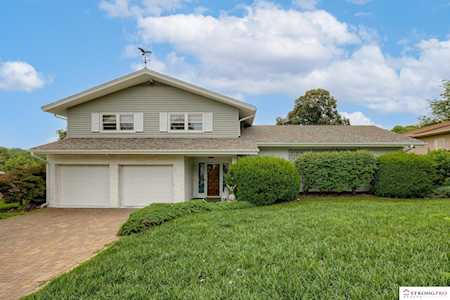 68 Bellevue Dr Council Bluffs, NE 51503