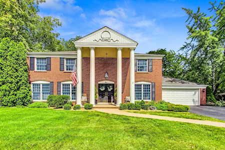 1 Knoll Ridge Rd Rolling Meadows, IL 60008