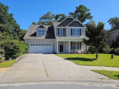 319 Chablis Way Wilmington, NC 28411