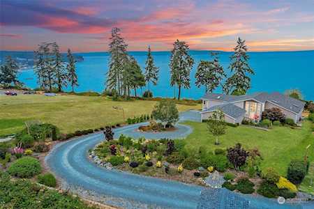 25182 State Route 525 Greenbank, WA 98253