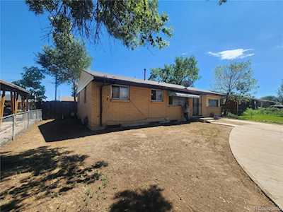7960 Quince St Commerce City, CO 80022