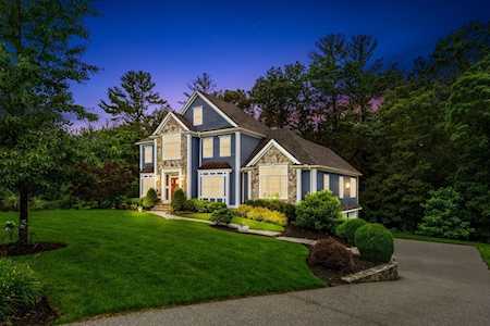23 Little Meadow Way North Reading, MA 01864