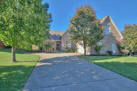 1090 Nealcrest Cir Spring Hill, TN 37174
