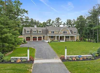 390 Country Club Way Kingston, MA 02364