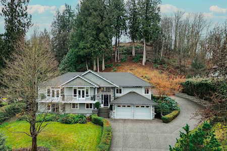 25760 82 Avenue Langley, BC V1M 2M8
