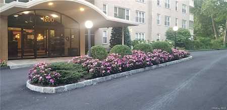 1200 Midland Ave #6C Bronxville, NY 10708