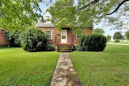 156 Fort Lewis Salem, VA 24153