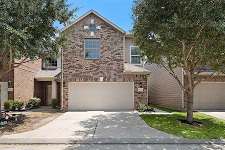 17114 Amarose Dr Houston, TX 77090