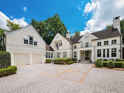 5221 Woodbridge Avenue Powell, OH 43065