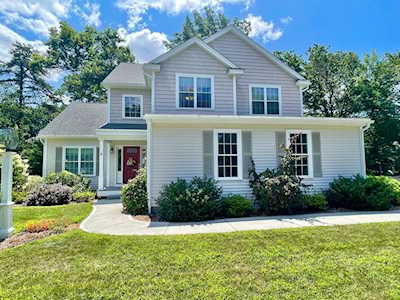 8 Paul Revere Rd. Holden, MA 01520