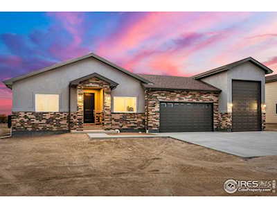 335 N Cedar St Keenesburg, CO 80643