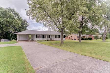 127 Maple Dr Hendersonville, TN 37075