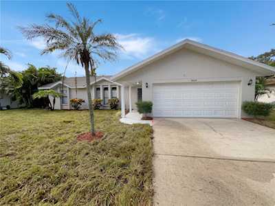 8409 13th Ave NW Bradenton, FL 34209