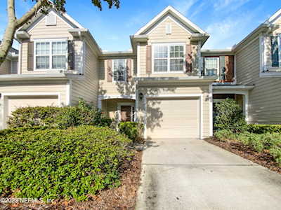 7168 Stonelion CIR Jacksonville, FL 32256