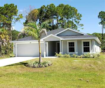 199 Sesame Rd E Rotonda West, FL 33947