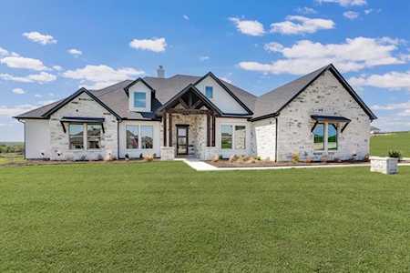 7739 Laura Lake Lane Fort Worth, TX 76126