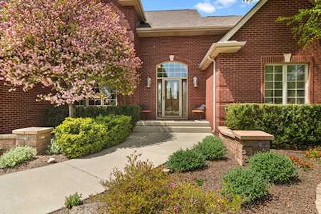 925 Hawk Circle Crown Point, IN 46307