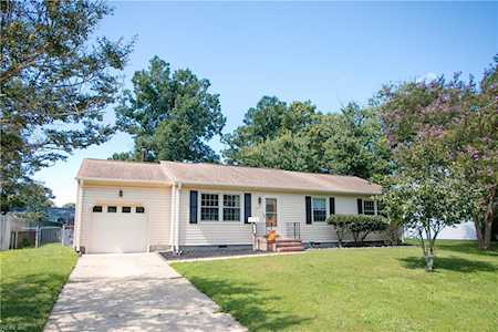 141 Harrington Rd Newport News, VA 23602