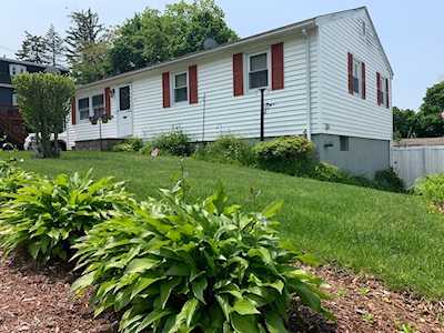 14 Merrill Ave Lowell, MA 01850