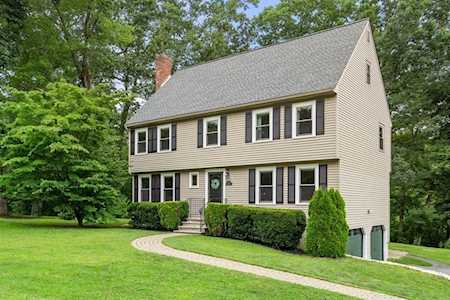 26 Woodbury Lane North Andover, MA 01845