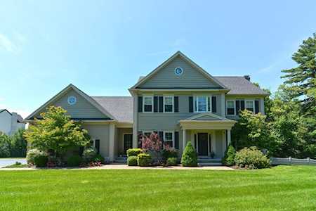 2 Ariana Ln Norfolk, MA 02056