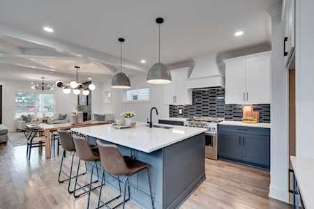 1530 Straightway Ave #B Nashville, TN 37206