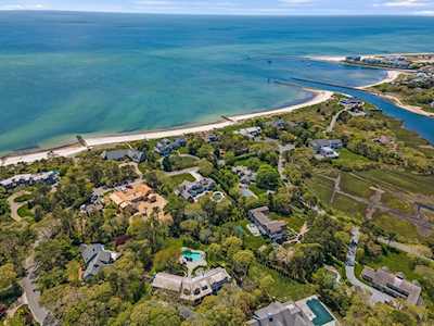 34 Saquatucket Bluffs Road Harwich, MA 02646