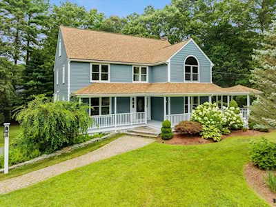 26 Creeping Jenny Lane Taunton, MA 02780