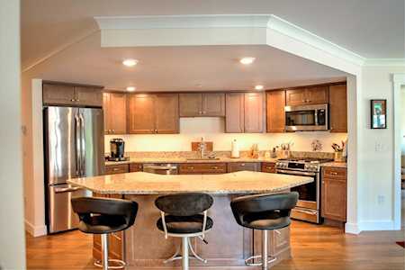 11 Cushing Pl #207 Chelmsford, MA 01824