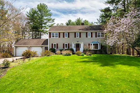 112 Riverside Drive Norwell, MA 02061