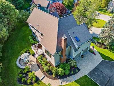 80 Huckleberry Lane North Andover, MA 01845