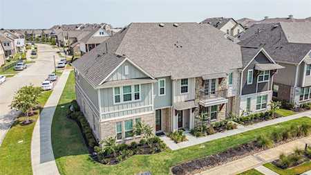 9452 Caddo Ridge Ln Cypress, TX 77433