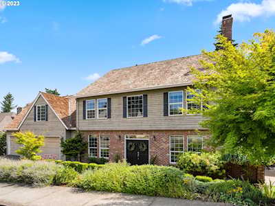 19605 Wildwood DR West Linn, OR 97068
