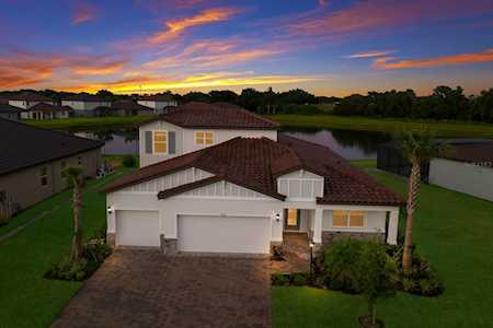 4203 Savanna Palms Ct Lakewood Ranch, FL 34211