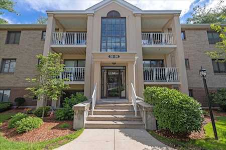 14 Bourbon St. #32 Peabody, MA 01960
