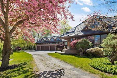 12 Solomon Pierce Road Lexington, MA 02420