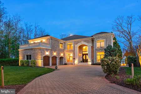 9323 Old Mansion Rd Alexandria, VA 22309