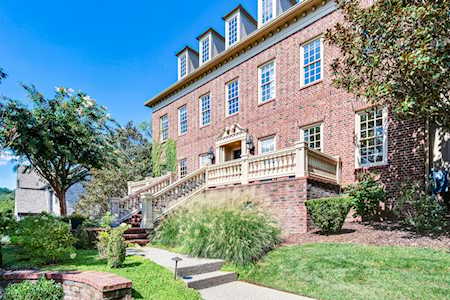 5516 Iron Gate Dr Franklin, TN 37069