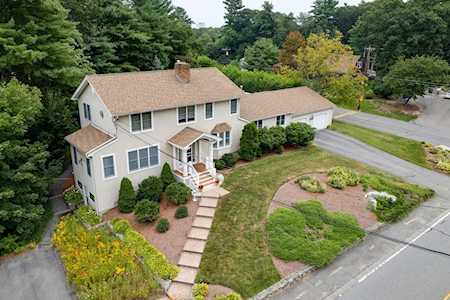 64 Beaverbrook Rd Burlington, MA 01803