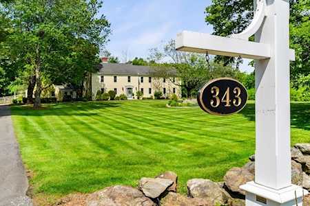 343 Salem St North Andover, MA 01845