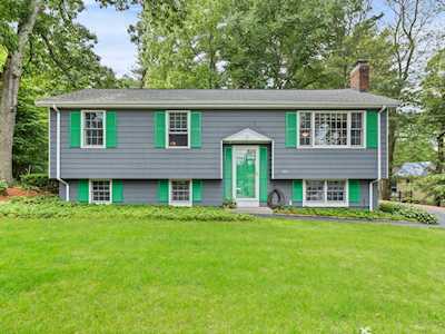346 Gorwin Drive Holliston, MA 01746