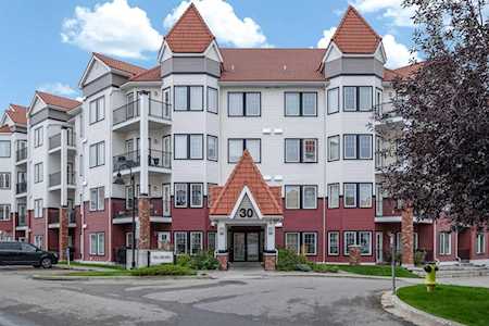 30 Royal Oak Plaza NW #310 Calgary, AB T3G 0B3