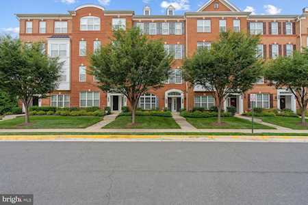 23485 Logans Ridge Terrace Ashburn, VA 20148