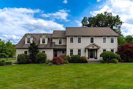 23 Nottingham Drive East Longmeadow, MA 01028
