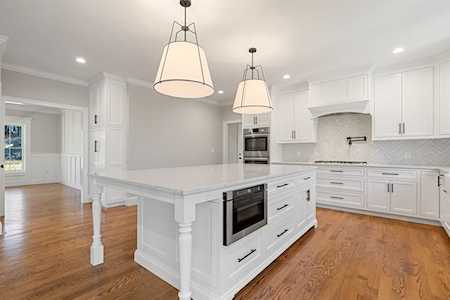4 Lorenzo Dr Southborough, MA 01772