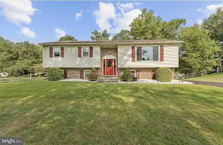 40 Anna Ave Bear, DE 19701