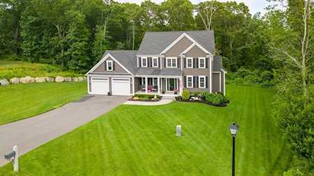 114 Winslow Way Swansea, MA 02777