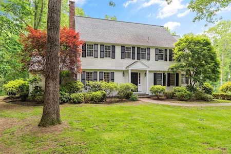 43 Highland Circle Wayland, MA 01778