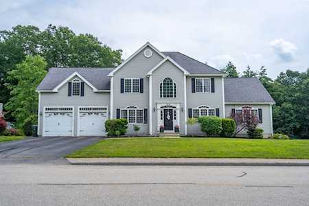 26 Audubon Way Sturbridge, MA 01566